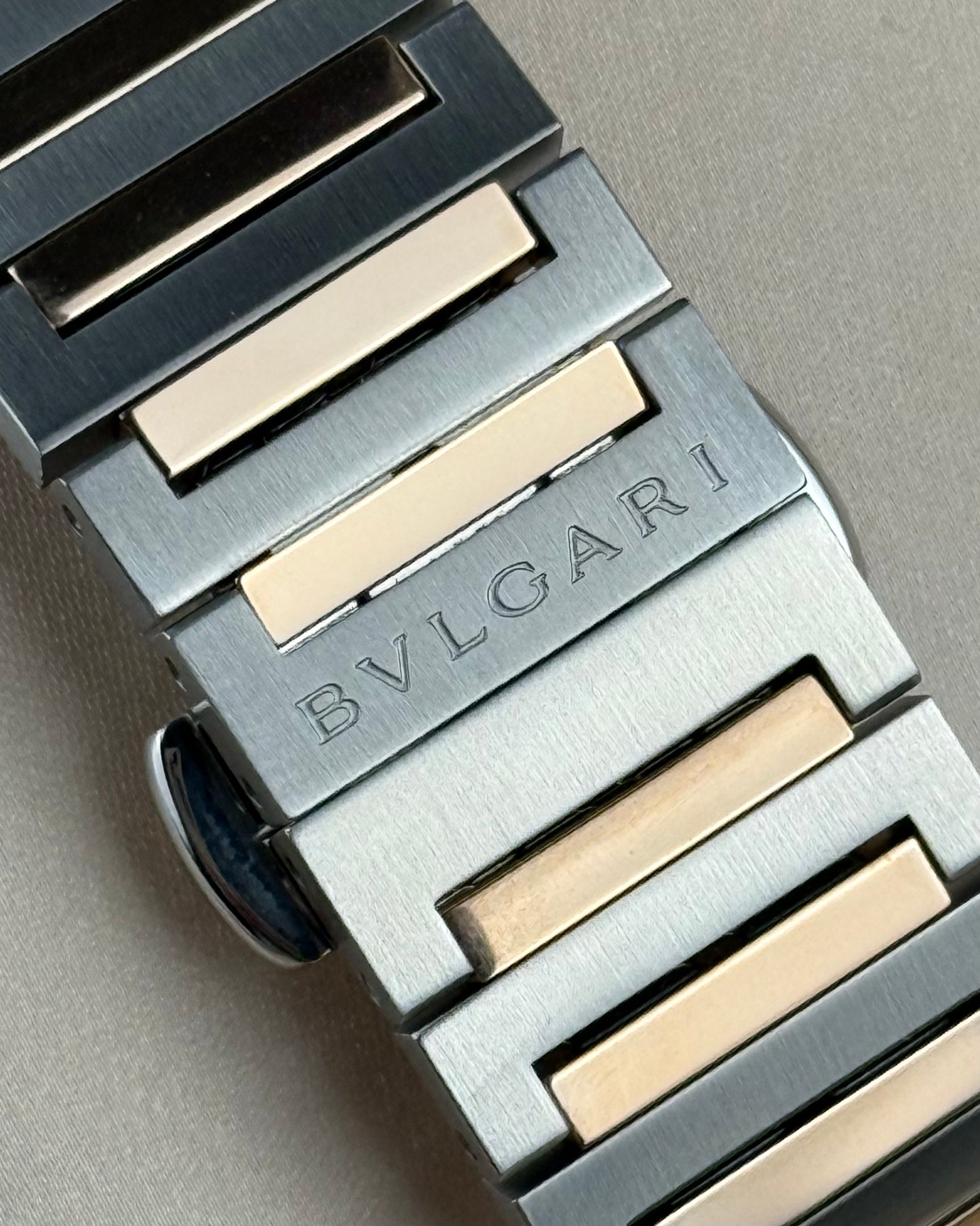 Bvlgari Octo Roma Rose Gold - 41MM - Ref : 102854