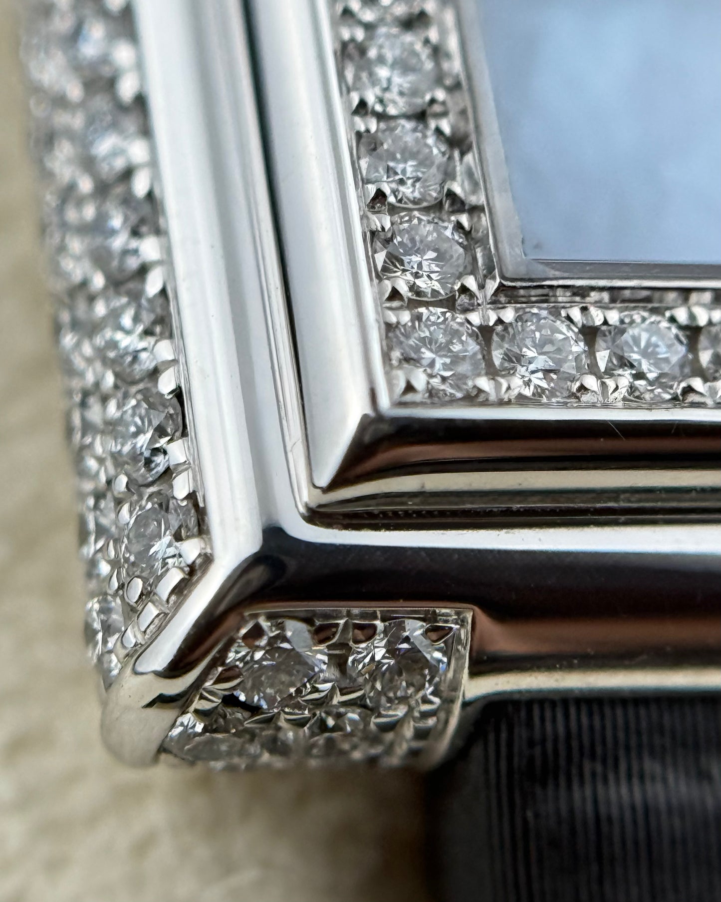 Patek Philippe Gondolo - 28mm - Ref: 4869G-1G