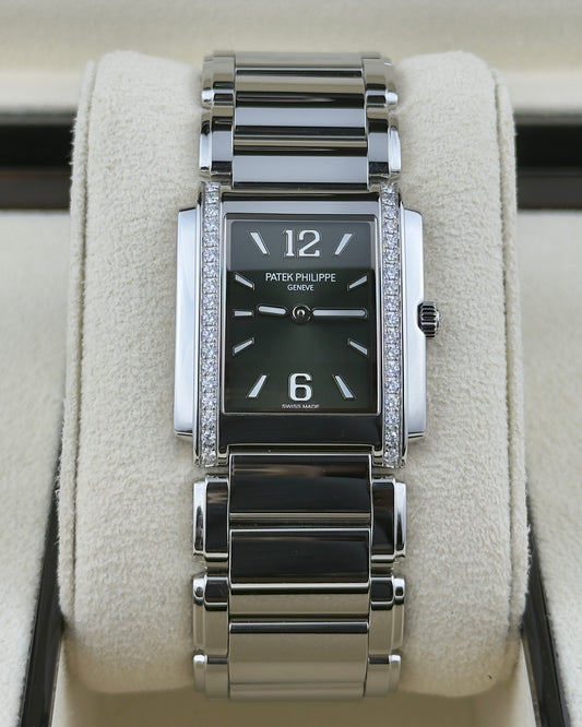 Patek Philippe Twenty~4 - Diamond-Set Bezel - Ref: 4910/1200A-011