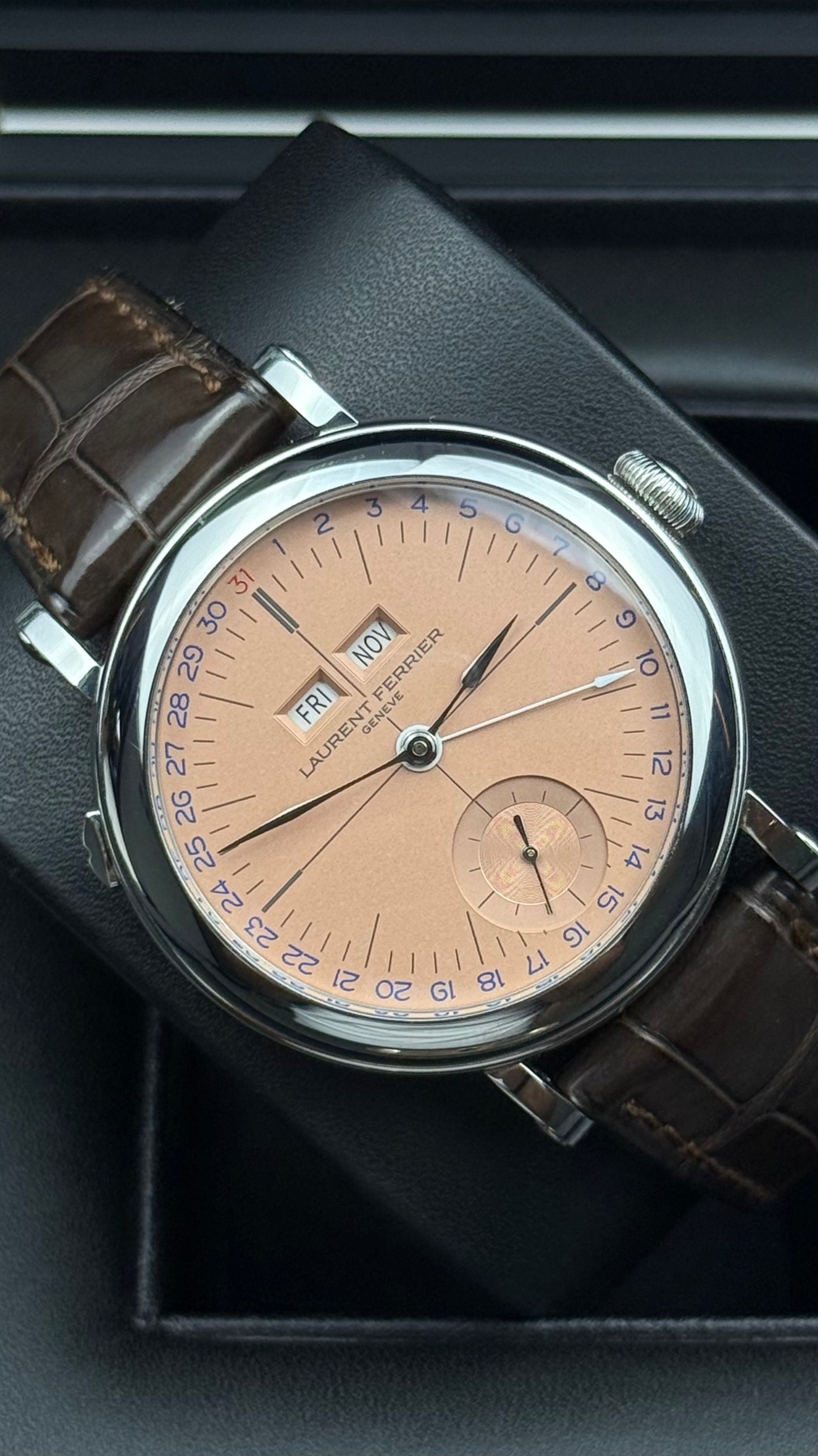 Laurent Ferrier École Annual Calendar - 40MM - REF :  LCF025.AC.CW.1
