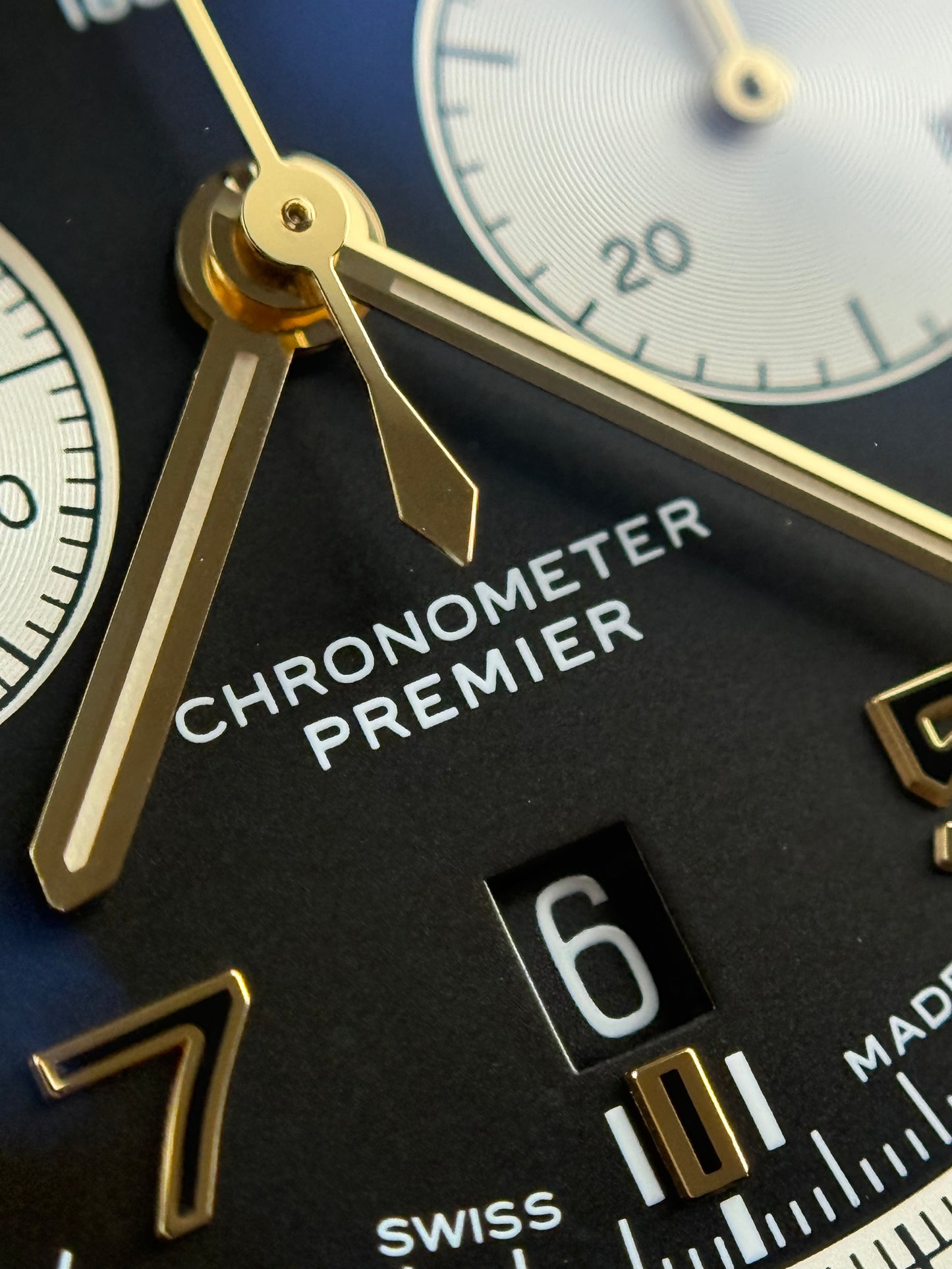 Breitling Premier Chronograph - 42MM - Ref : AB0118A21B1A1