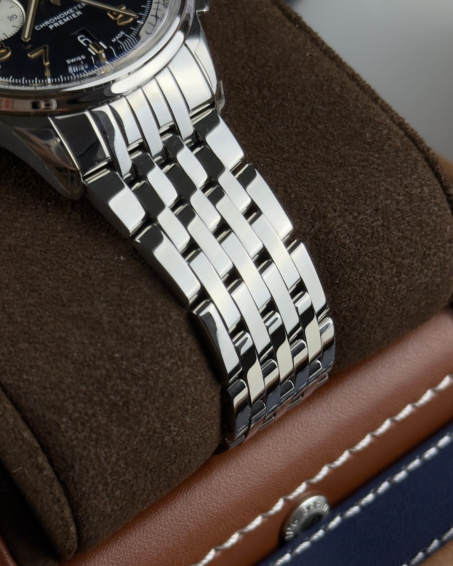 Breitling Premier Chronograph - 42MM - Ref : AB0118A21B1A1