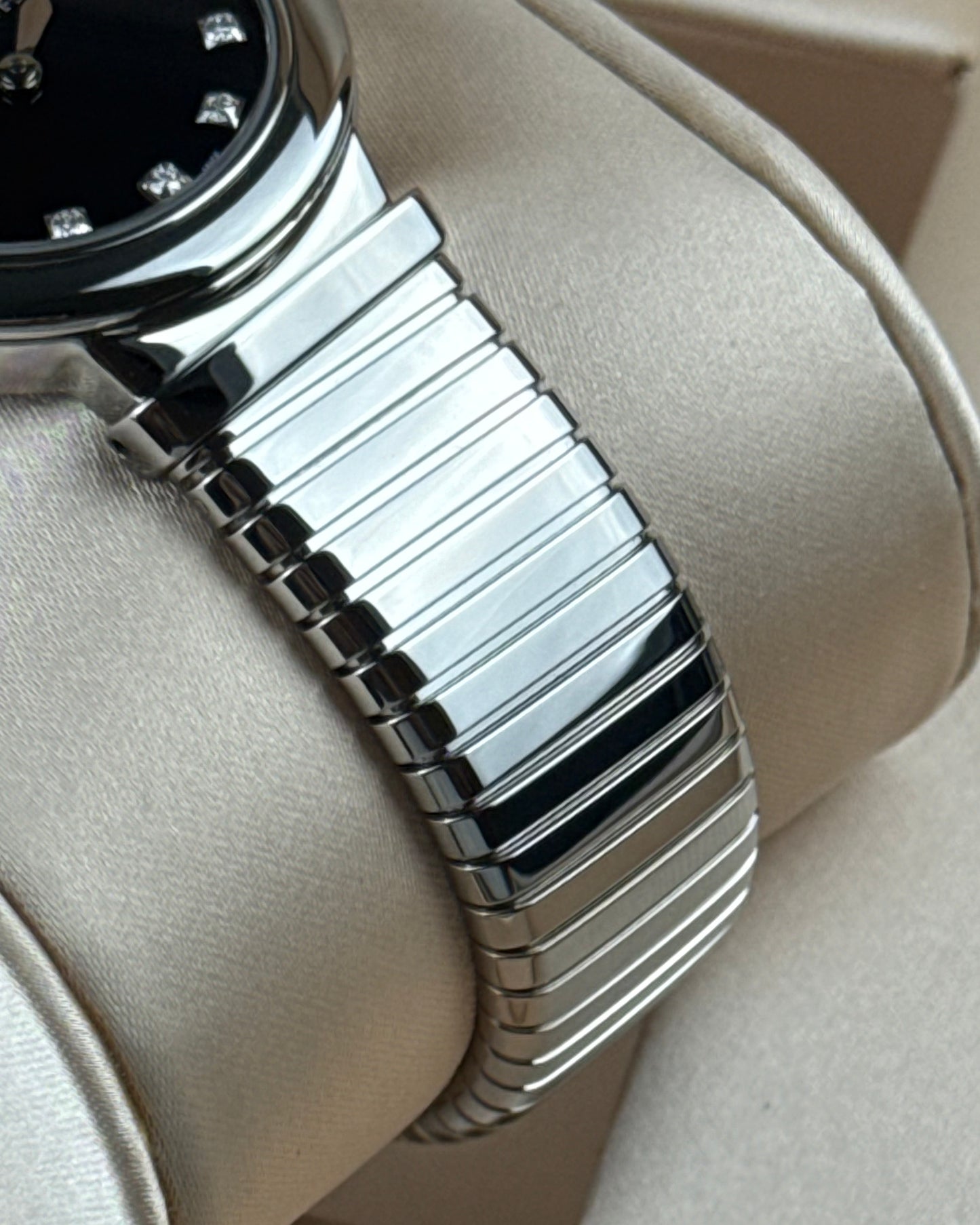 Bulgari Lvcea Tubogas - 28MM - Ref : 102951