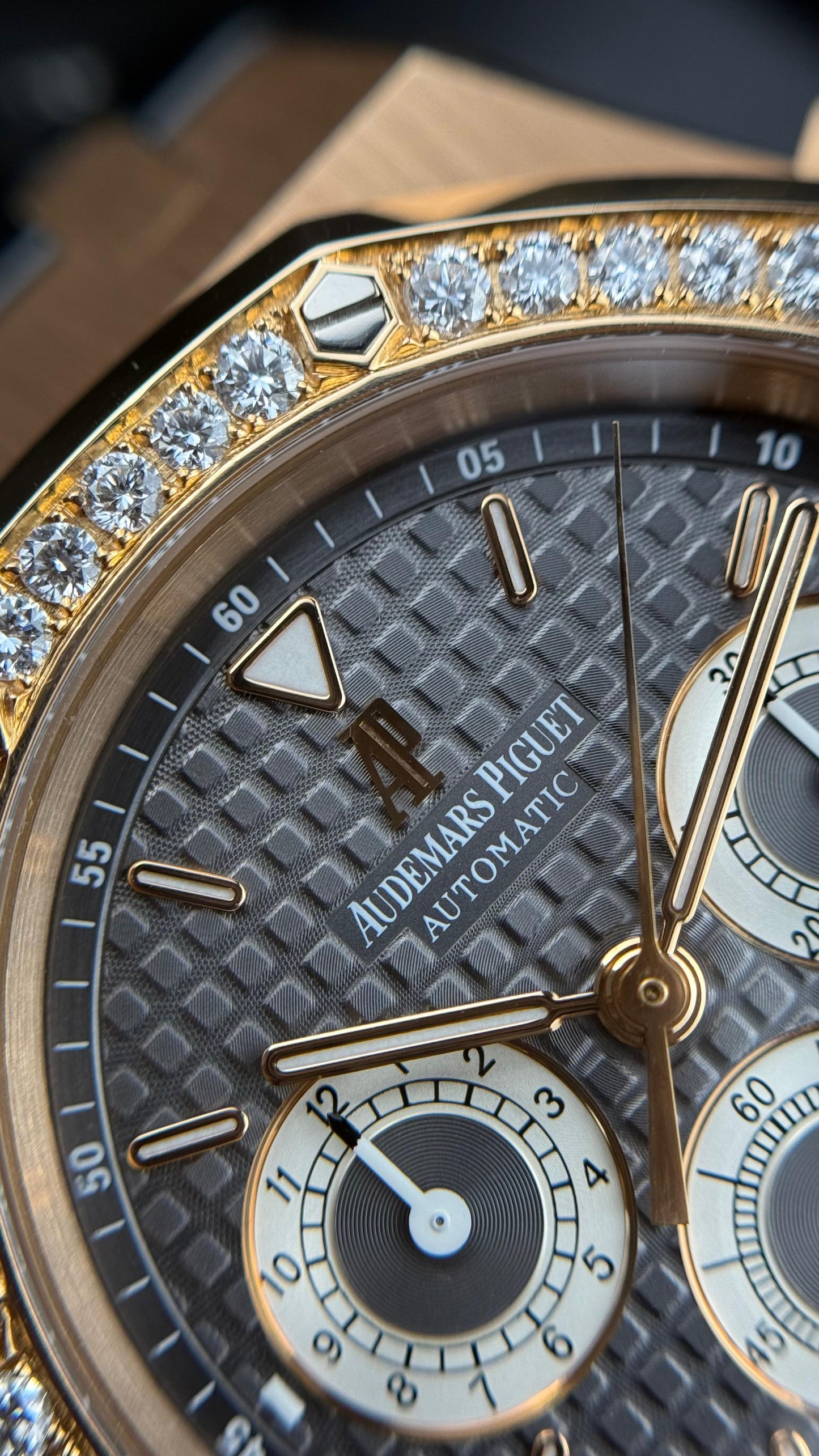 Audemars Piguet Royal Oak Offshore - 39MM - REF : 26022OR.OO.D088CR.0