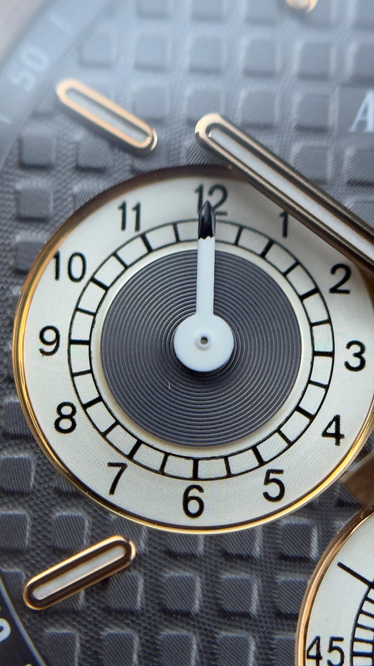 Audemars Piguet Royal Oak Offshore - 39MM - REF : 26022OR.OO.D088CR.0