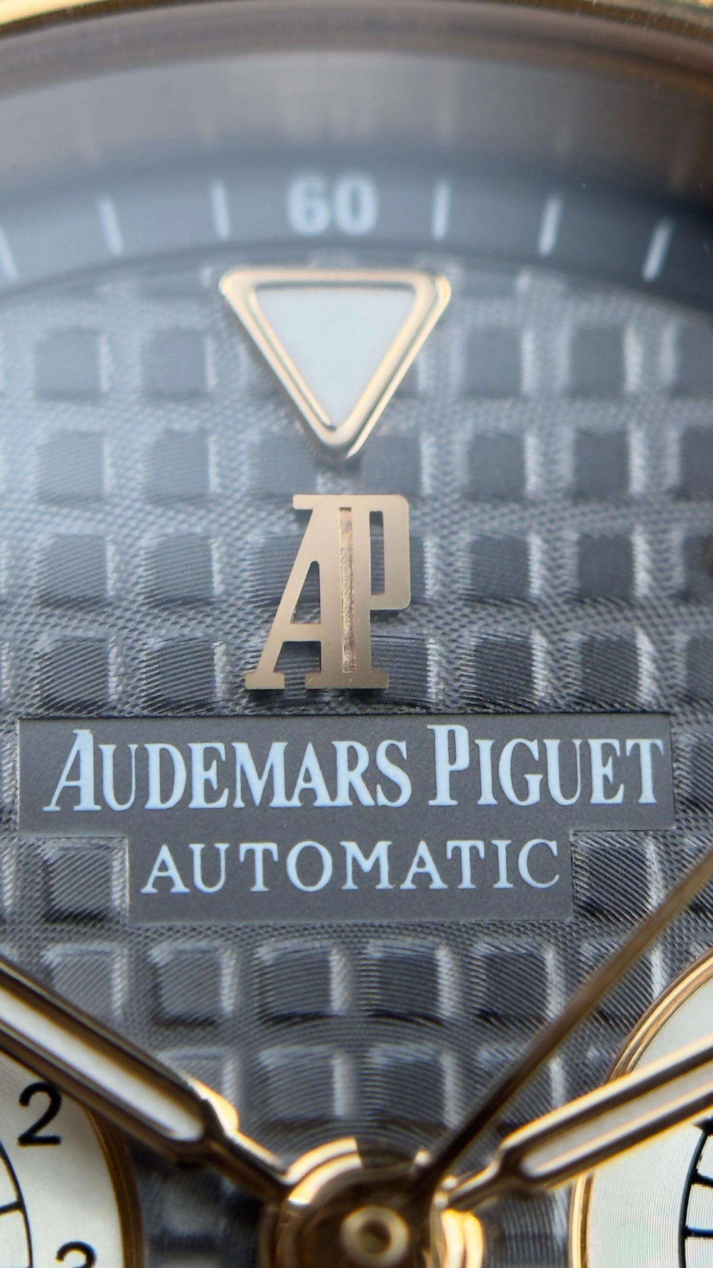 Audemars Piguet Royal Oak Offshore - 39MM - REF : 26022OR.OO.D088CR.0