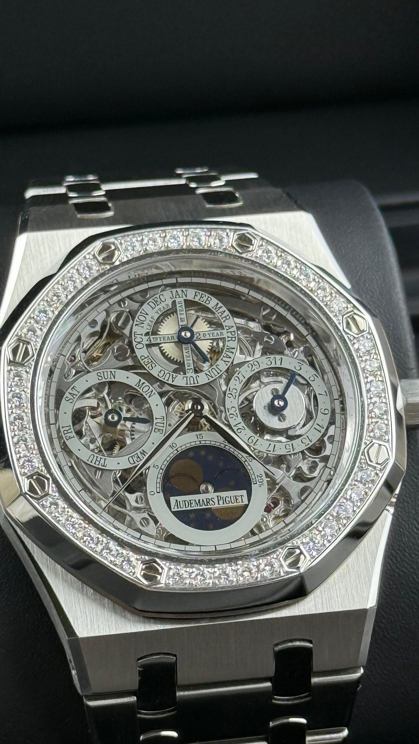 Audemars Piguet Royal Oak Quantième Perpétuel - 39MM - REF : 25930SP