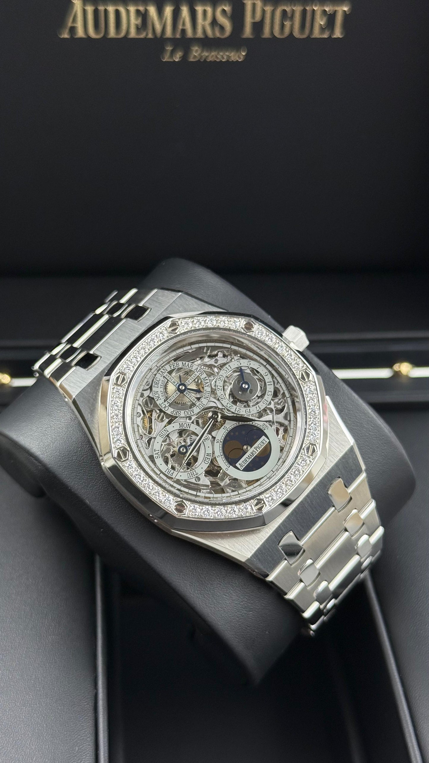 Audemars Piguet Royal Oak Quantième Perpétuel - 39MM - REF : 25930SP