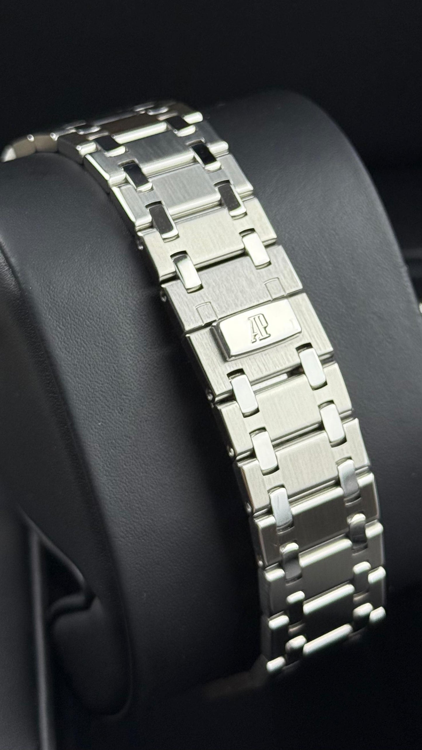 Audemars Piguet Royal Oak Quantième Perpétuel - 39MM - REF : 25930SP