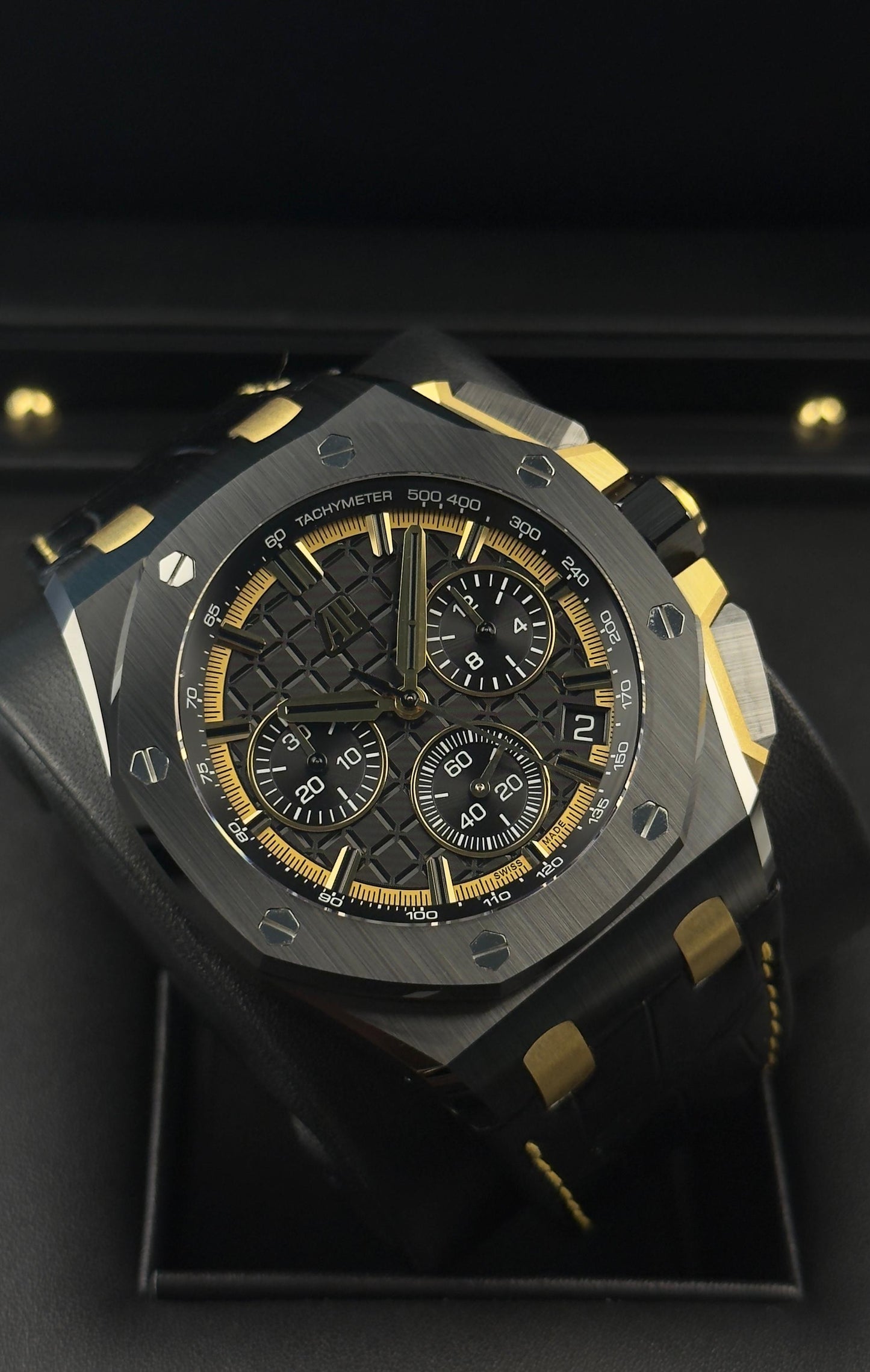 Audemars Piguet Royal Oak Offshore Chronograph - 43MM - REF : 26420CE.OO.A127CR.01