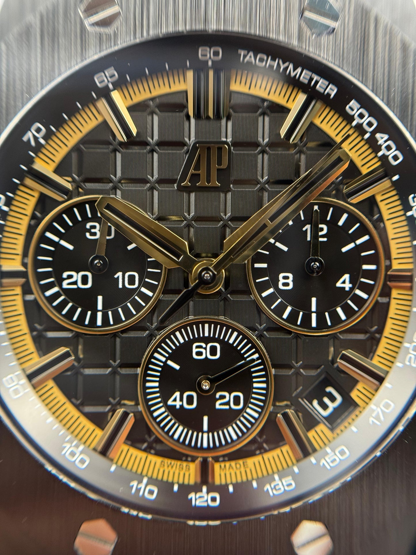 Audemars Piguet Royal Oak Offshore Chronograph - 43MM - REF : 26420CE.OO.A127CR.01