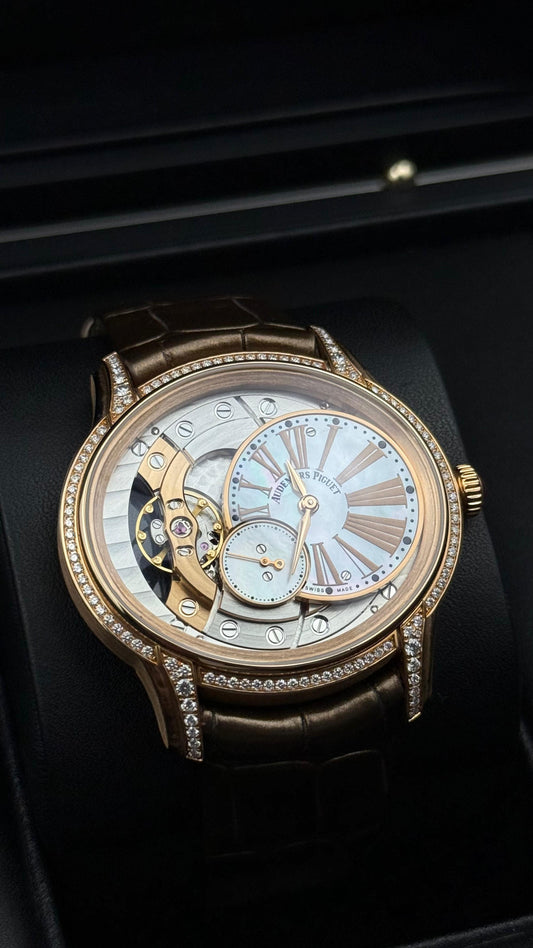 Audemars Piguet Ladies Millenary MOP – 39.5mm - REF :  77247OR.ZZ.A812CR.01