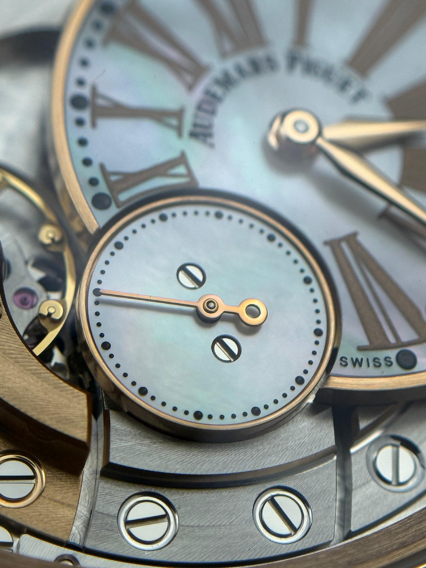 Audemars Piguet Ladies Millenary MOP – 39.5mm - REF :  77247OR.ZZ.A812CR.01