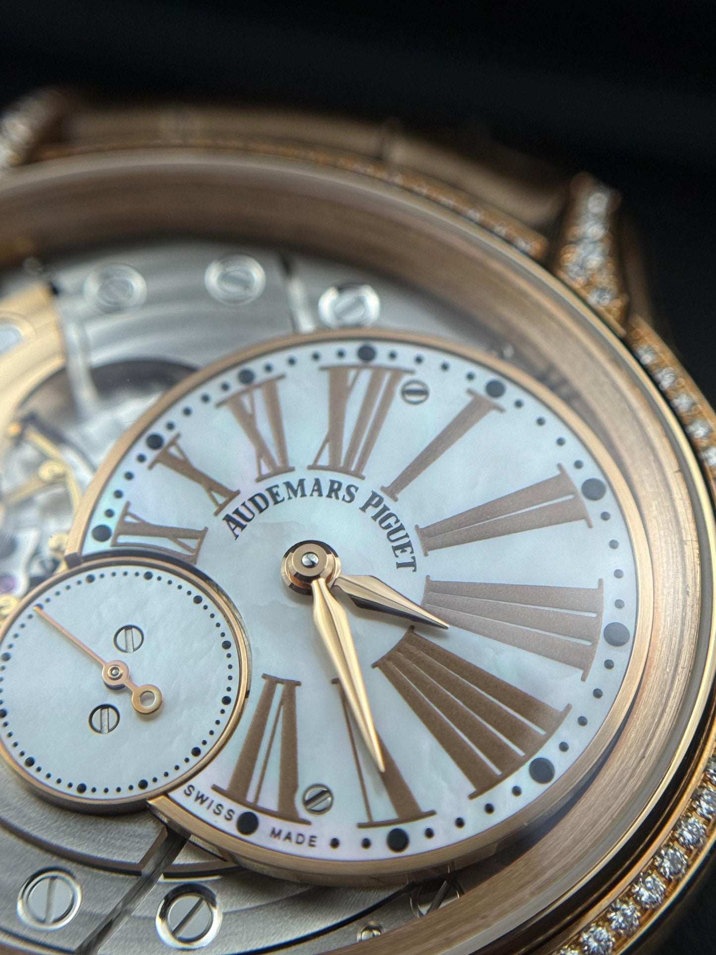Audemars Piguet Ladies Millenary MOP – 39.5mm - REF :  77247OR.ZZ.A812CR.01