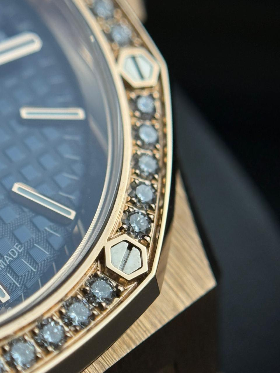 Audemars Piguet Royal Oak - 34MM - REF : 77451OR.ZZ.1361OR.04