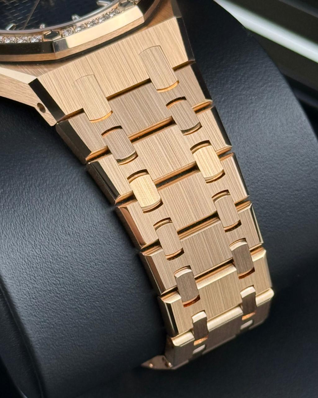 Audemars Piguet Royal Oak - 34MM - REF : 77451OR.ZZ.1361OR.04