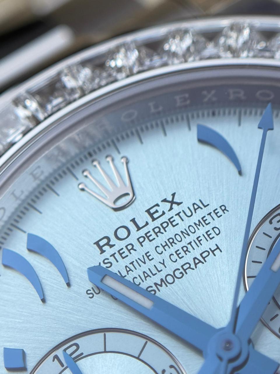 Rolex Daytona Cosmograph Platinum - 40mm - Ref; 126576TBR