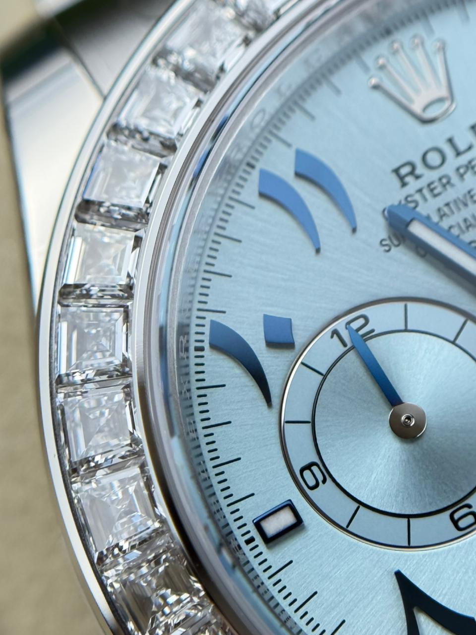 Rolex Daytona Cosmograph Platinum - 40mm - Ref; 126576TBR